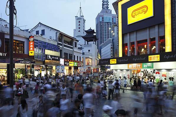 餐廳房租10年上漲5倍，成關(guān)店罪魁禍?zhǔn)?！如何與房東談判不漲租金？