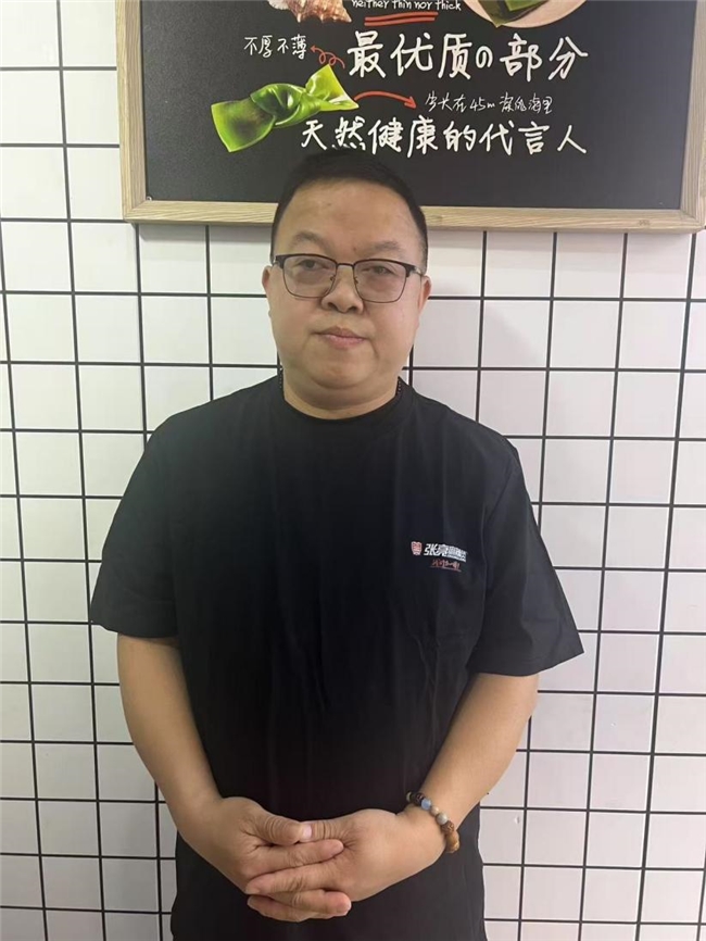 14年堅守張亮麻辣燙，一個小鎮(zhèn)老板的長期主義勝利